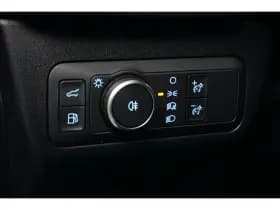 Ford Kuga thumbnail 25