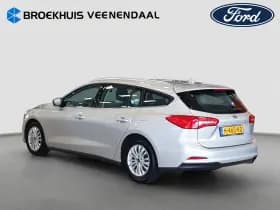 Ford Focus thumbnail 3