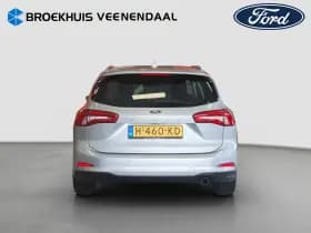 Ford Focus thumbnail 5