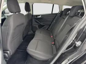 Ford Focus thumbnail 9