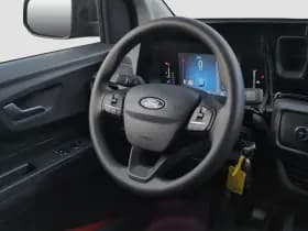 Ford Transit Courier thumbnail 21