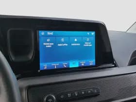 Ford Transit Courier thumbnail 5