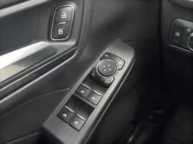 Ford Kuga thumbnail 17