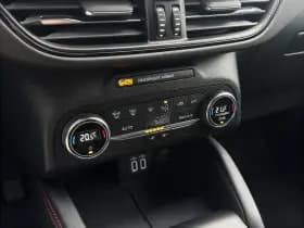 Ford Kuga thumbnail 19