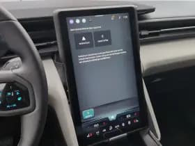Ford Explorer thumbnail 19