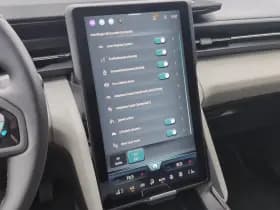Ford Explorer thumbnail 20
