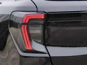 Ford Explorer thumbnail 30