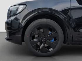 Ford Explorer thumbnail 7