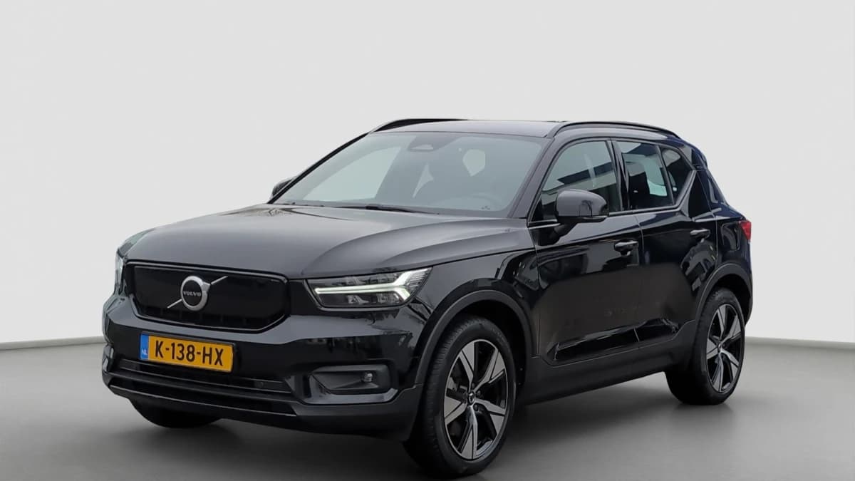 Volvo XC40 — foto 1
