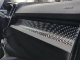 Volvo XC40 thumbnail 21