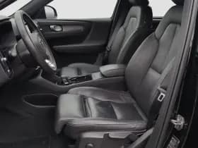 Volvo XC40 thumbnail 8