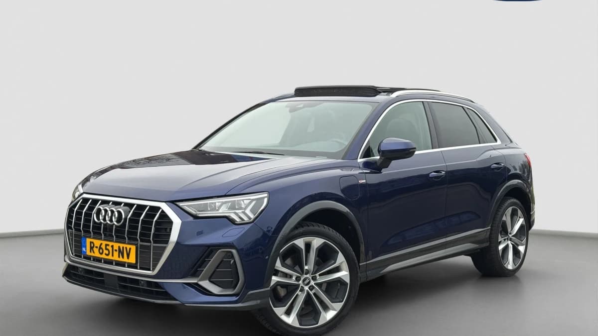 Audi Q3 — foto 1