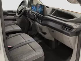 Ford E-Transit Custom thumbnail 2