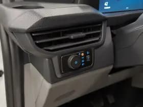 Ford E-Transit Custom thumbnail 16