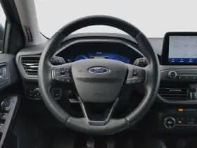 Ford Focus thumbnail 11