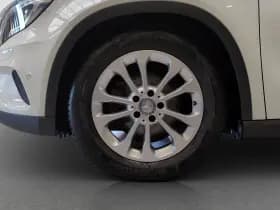 Mercedes-Benz GLA-Klasse thumbnail 7