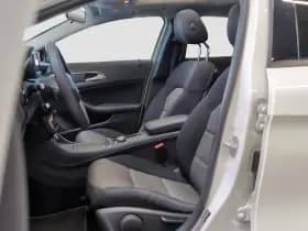 Mercedes-Benz GLA-Klasse thumbnail 10