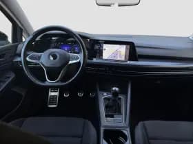 Volkswagen Golf thumbnail 2