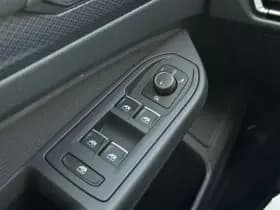 Volkswagen Golf thumbnail 16