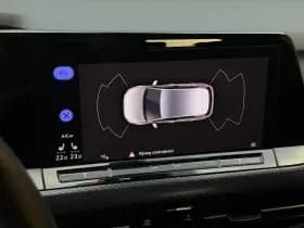 Volkswagen Golf thumbnail 26