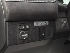 Toyota RAV4 thumbnail 18