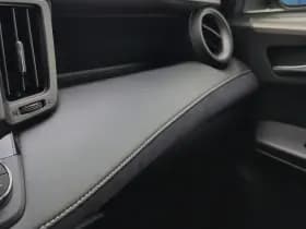 Toyota RAV4 thumbnail 20