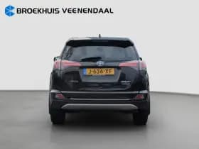 Toyota RAV4 thumbnail 5