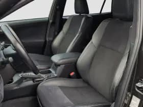Toyota RAV4 thumbnail 8