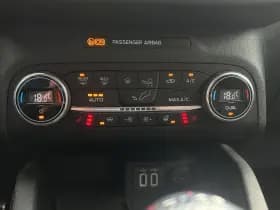 Ford Kuga thumbnail 23