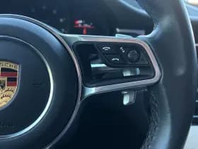 Porsche Macan thumbnail 17