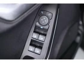 Ford Fiesta thumbnail 27