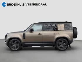 Land Rover Defender thumbnail 6