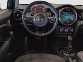 MINI Cooper thumbnail 2