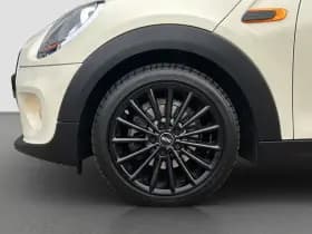 MINI Cooper thumbnail 7