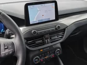 Ford Focus thumbnail 12