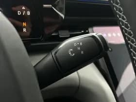 Ford Explorer thumbnail 16