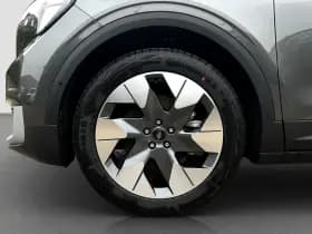 Ford Explorer thumbnail 7