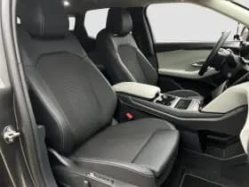 Ford Explorer thumbnail 10