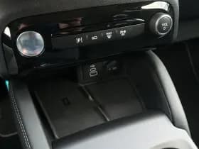 Ford Kuga thumbnail 25
