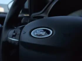 Ford Focus thumbnail 12