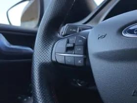 Ford Focus thumbnail 13