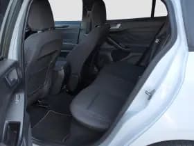 Ford Focus thumbnail 10