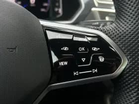 Volkswagen Tiguan thumbnail 16