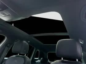 Volkswagen Tiguan thumbnail 8