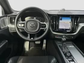 Volvo XC60 thumbnail 2