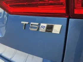 Volvo XC60 thumbnail 40
