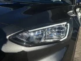 Ford Focus thumbnail 36