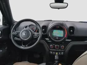 MINI Countryman thumbnail 2
