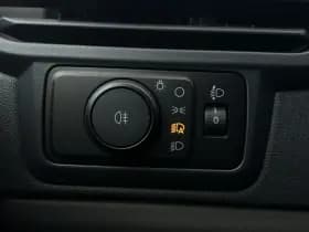 Ford E-Transit Custom thumbnail 16