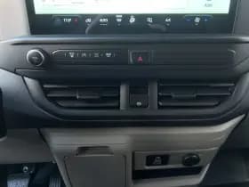 Ford E-Transit Custom thumbnail 19
